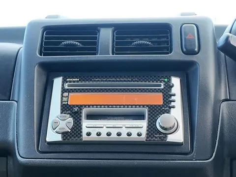 Mitsubishi Pajero Mini