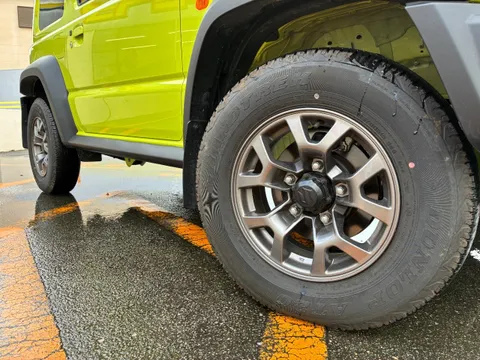 Suzuki Jimny Sierra