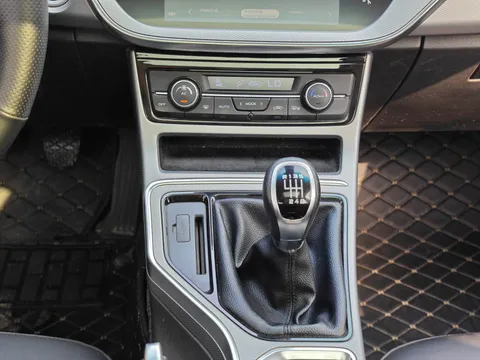 Geely Emgrand GL