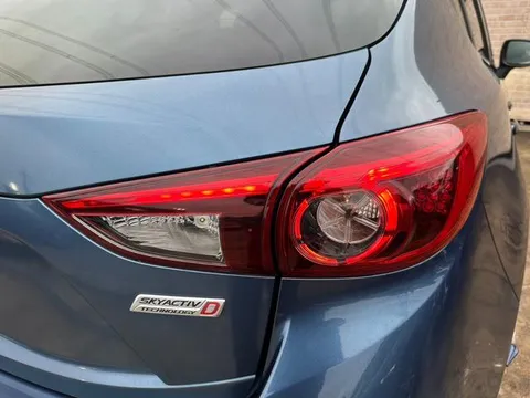 Mazda Axela Sport