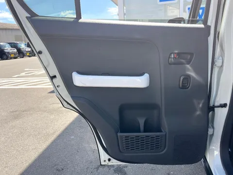 Mazda Flair Crossover