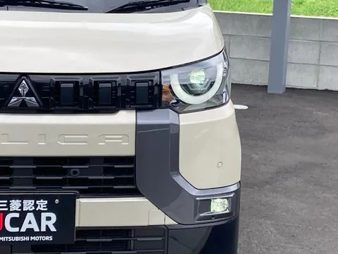 Mitsubishi Delica Mini