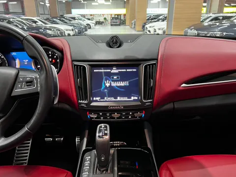 Maserati Levante