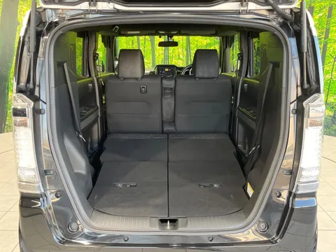 Honda N-BOX Slash