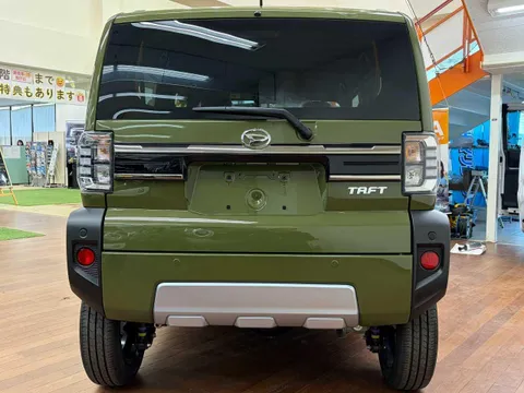 Daihatsu Taft
