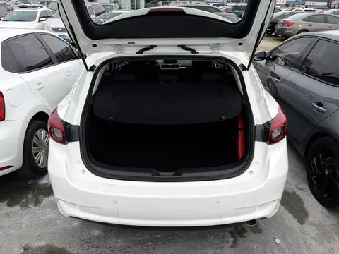 Mazda Mazda 3