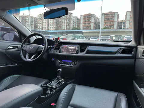 Hyundai Mistra