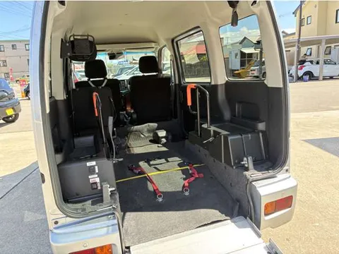 Daihatsu Atrai Wagon