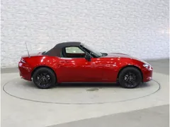 Mazda MX-5 (Roadster)