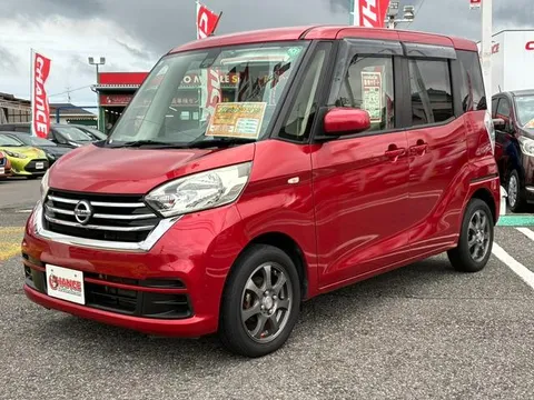 Nissan Dayz Roox