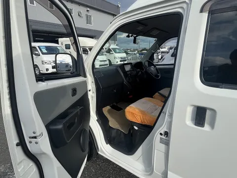 Toyota TownAce Van