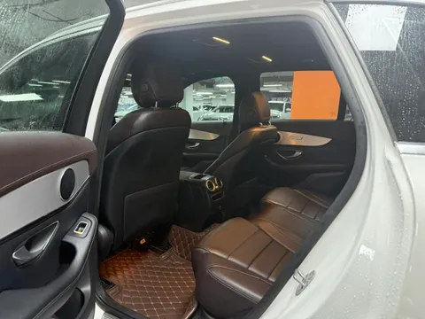 Mercedes-Benz Mercedes-Benz GLC