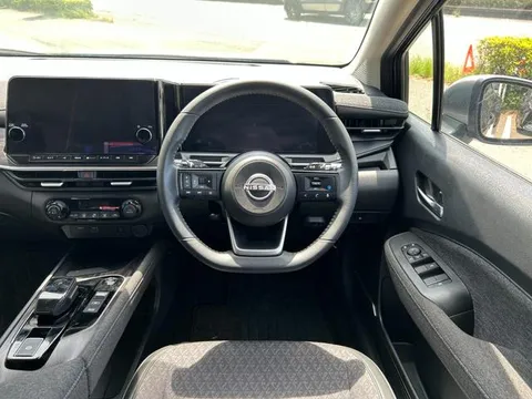 Nissan Note Aura