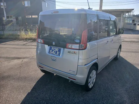 Suzuki Spacia