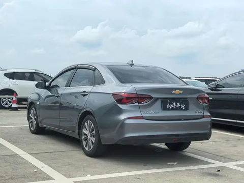 Chevrolet Monza