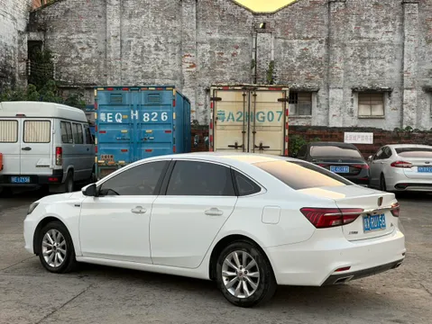 Roewe i6 Classic
