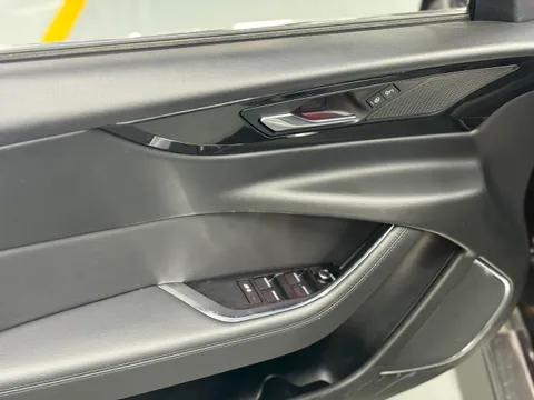 Jaguar XEL