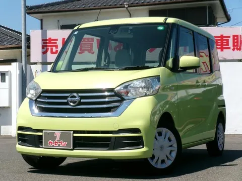 Nissan Dayz Roox