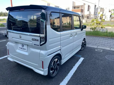 Suzuki Spacia Custom