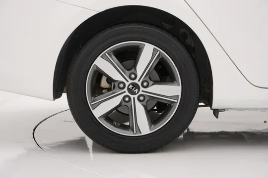 Kia Cerato (K3)