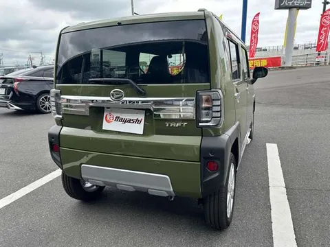 Daihatsu Taft
