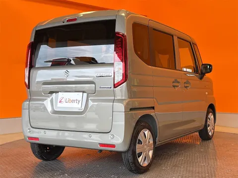 Suzuki Spacia