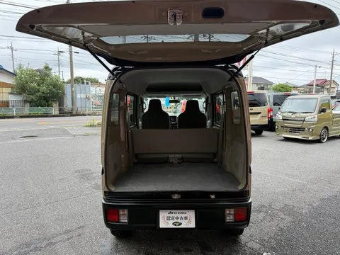 Suzuki Every
