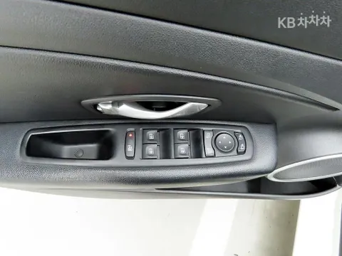 Renault SM3