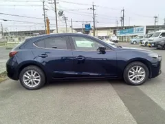 Mazda Axela Sport