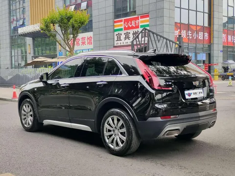 Cadillac XT4