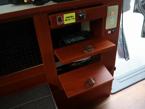 Nissan Vanette