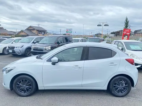 Mazda Mazda2 (Demio)