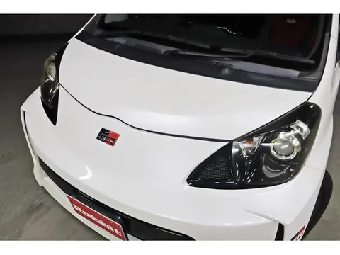 Toyota iQ