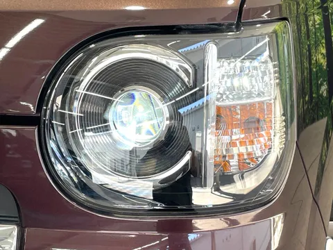 Daihatsu Mira Tocot