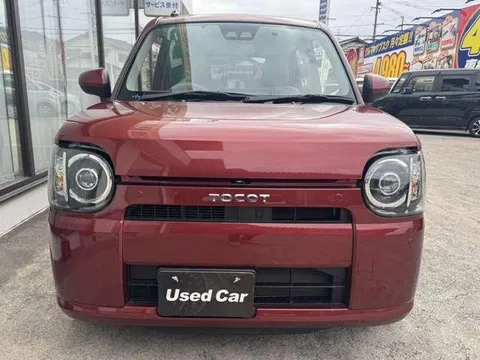 Daihatsu Mira Tocot