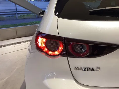 Mazda MAZDA3 Fastback