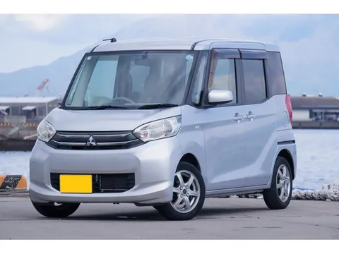 Mitsubishi eK Space