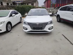 Roewe i5