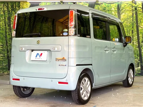 Suzuki Spacia