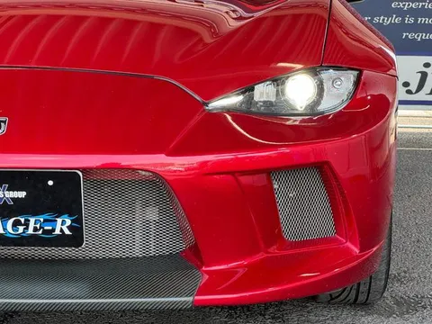 Mazda MX-5 (Roadster)