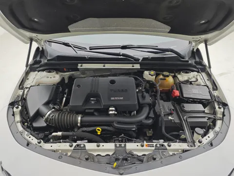 Chevrolet Malibu XL