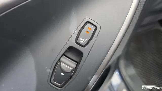 Hyundai Grand Santa Fe (Maxcruz)