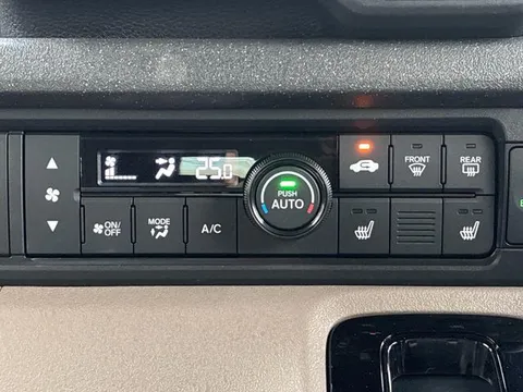Honda N-BOX Joy