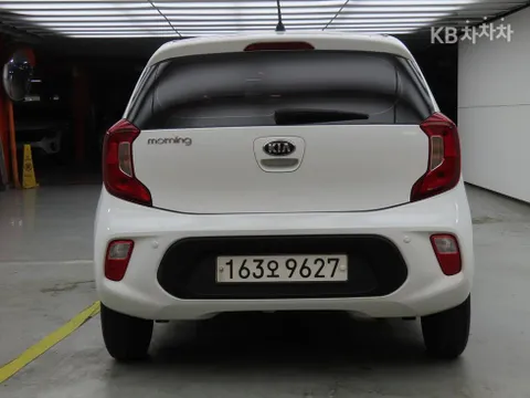 Kia Deluxe