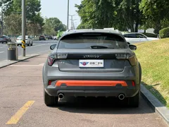 Lynk & Co 02
