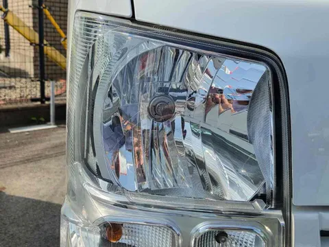 Mitsubishi Minicab Van