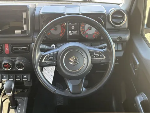 Suzuki Jimny Sierra