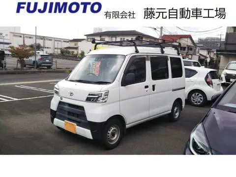 Toyota Pixis Van