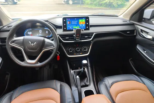 Wuling Hongguang S3