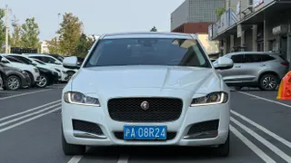 Jaguar XFL